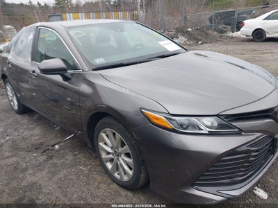 TOYOTA CAMRY 2020