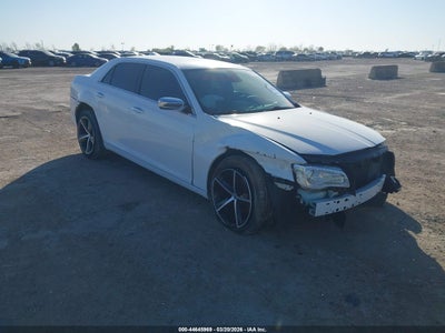 CHRYSLER 300 2019