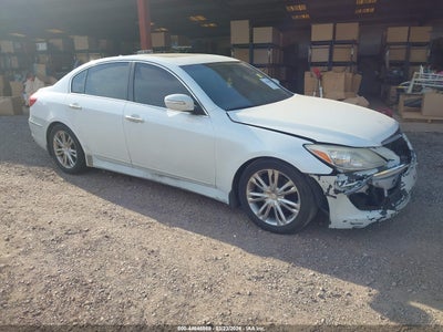 HYUNDAI GENESIS 2013