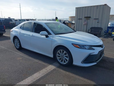 TOYOTA CAMRY 2024