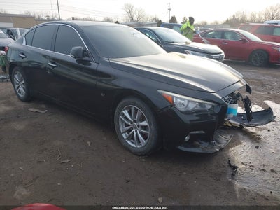 INFINITI Q50 2015