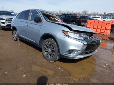 MITSUBISHI OUTLANDER 2017