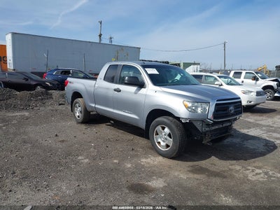 TOYOTA TUNDRA 2011