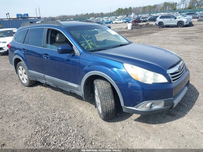 SUBARU OUTBACK 2011