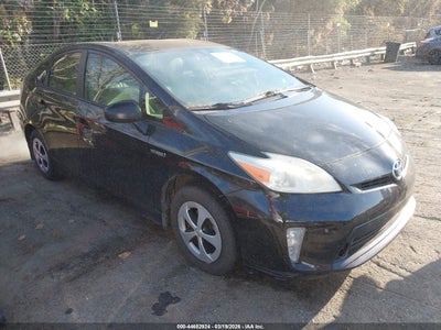 TOYOTA PRIUS 2013