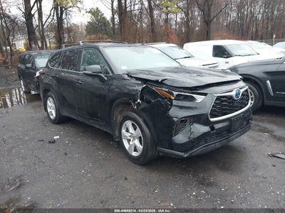 TOYOTA HIGHLANDER 2023