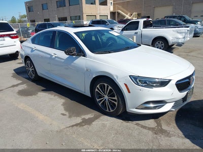 BUICK REGAL SPORTBACK 2018
