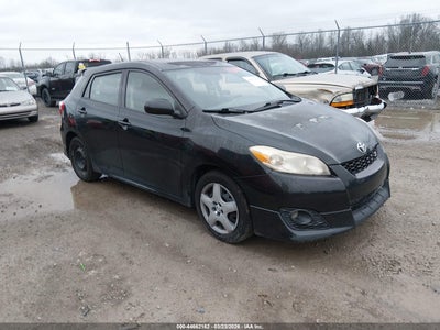 TOYOTA MATRIX 2010