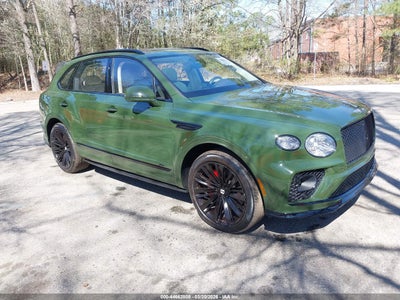 BENTLEY BENTAYGA 2023