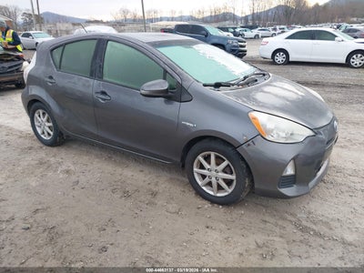 TOYOTA PRIUS C 2013