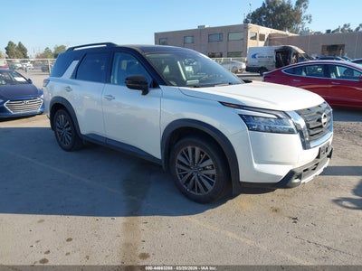 NISSAN PATHFINDER 2024