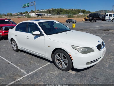 BMW 528I 2010