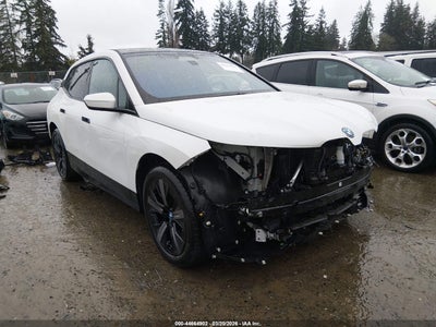 BMW IX 2025