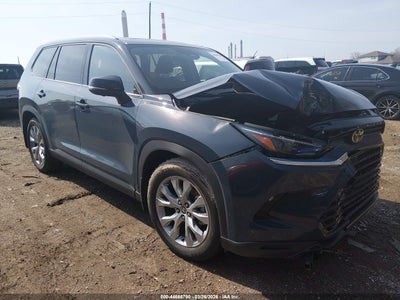 TOYOTA GRAND HIGHLANDER 2026
