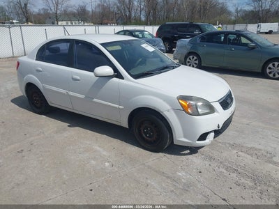 KIA RIO 2010