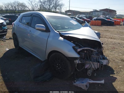 TOYOTA MATRIX 2010