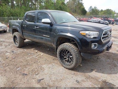 TOYOTA TACOMA 2017