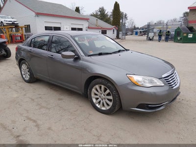 CHRYSLER 200 2012