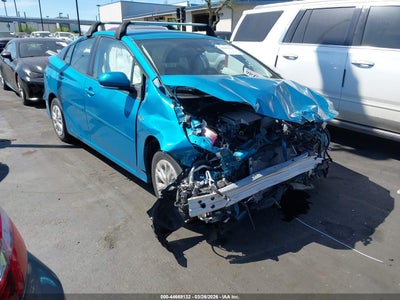 TOYOTA PRIUS PRIME 2021