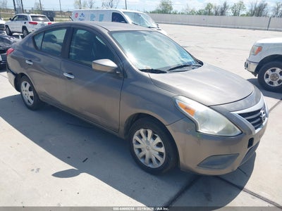NISSAN VERSA 2015