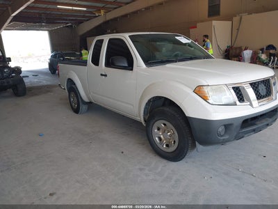 NISSAN FRONTIER 2015