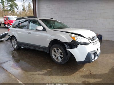SUBARU OUTBACK 2014