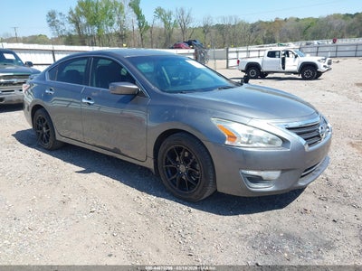 NISSAN ALTIMA 2015