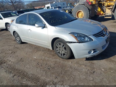 NISSAN ALTIMA 2010