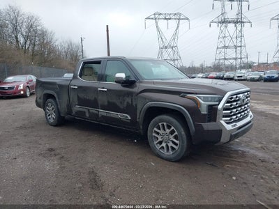 TOYOTA TUNDRA 2022