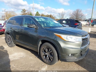 TOYOTA HIGHLANDER 2016