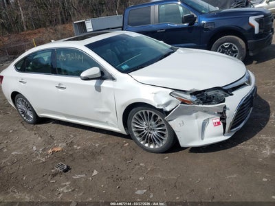 TOYOTA AVALON 2018
