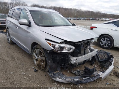 INFINITI JX35 2013