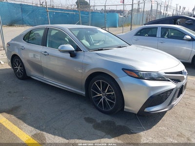 TOYOTA CAMRY 2022