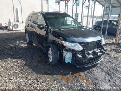 NISSAN ROGUE 2015