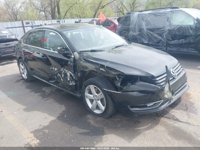 VOLKSWAGEN PASSAT 2015