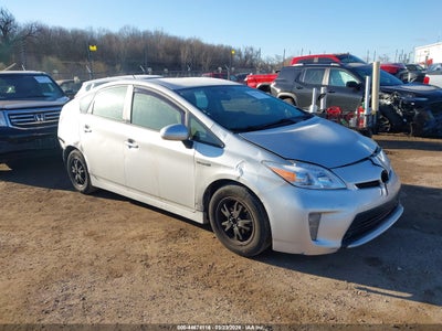TOYOTA PRIUS 2012