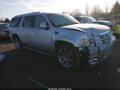 CADILLAC ESCALADE ESV 2012