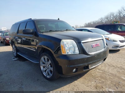 GMC YUKON XL 1500 2011