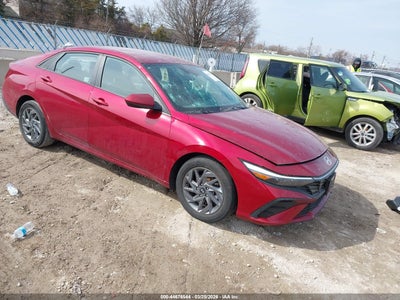 HYUNDAI ELANTRA 2024