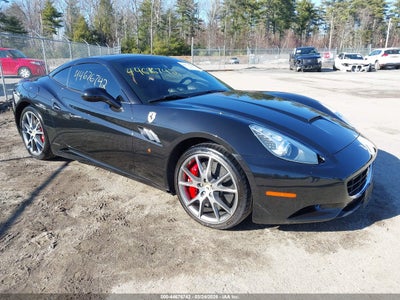 FERRARI CALIFORNIA 2011