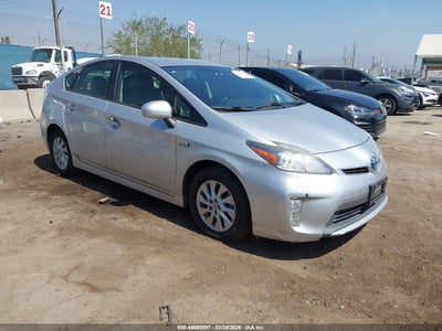 TOYOTA PRIUS PLUG-IN 2012