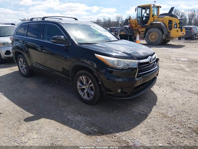 TOYOTA HIGHLANDER 2015