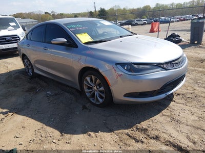CHRYSLER 200 2015