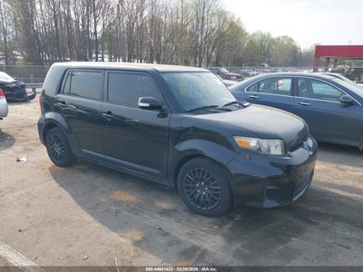SCION XB 2011