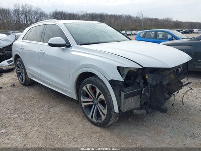 AUDI Q8 2019