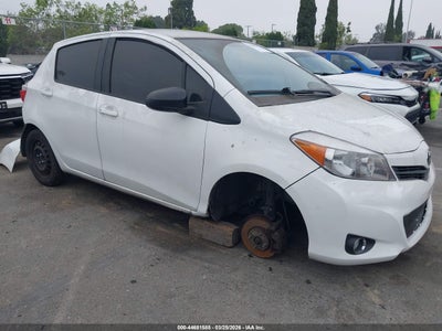 TOYOTA YARIS 2013