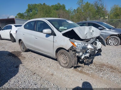 MITSUBISHI MIRAGE G4 2024