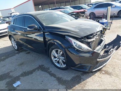 INFINITI QX30 2018