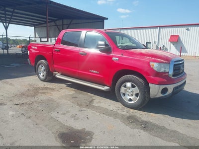 TOYOTA TUNDRA 2010