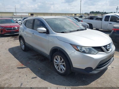 NISSAN ROGUE SPORT 2017